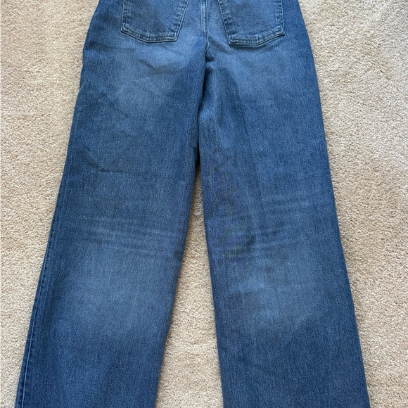 NWT-SPANX Auth Wife Leg Jeans-XS/TP ( fits 2-6) -Wilmington Wash - Picture 2 of 7